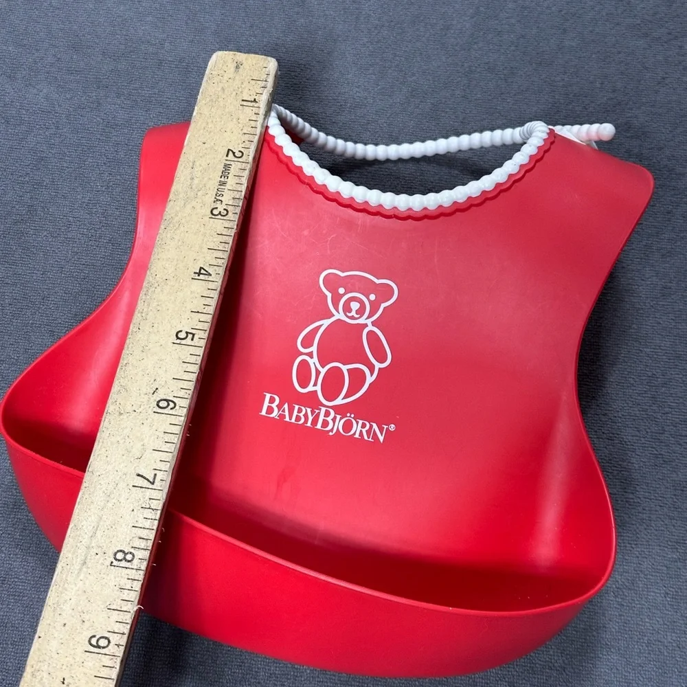 Baby Bjorn Food Catching Bib Silicone Red w White Beaded Rim Deep Catch Pocket